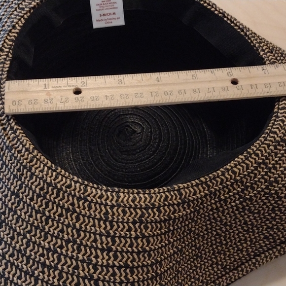 Sunhat ☀️Size small to medium - Picture 5 of 5